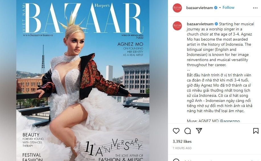 Agnez Mo tampil di cover majalah fashion Harper's BAZAAR Vietnam. 