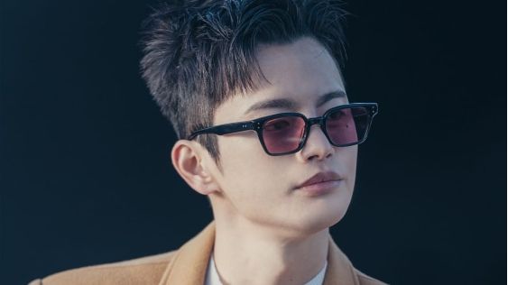 Potret Seo In Guk di 'Cafe Minamdang'. (soompi/KBS2TV)