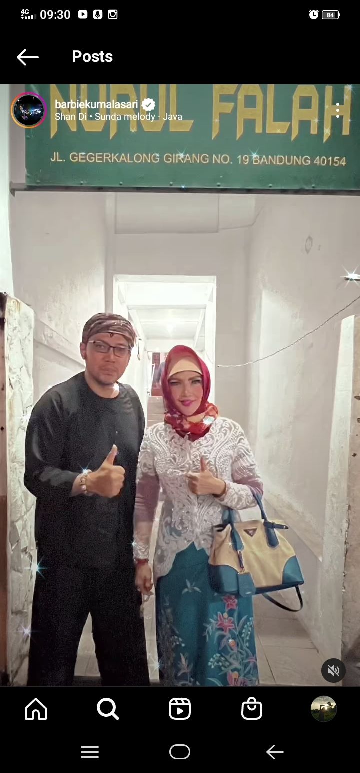  Potret Barbie Kumalasari Berhijab (Instagram/@barbiekumalasari)