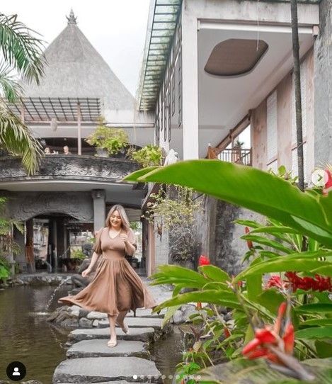 5 Potret Devy Anastasia Berlibur di Bali, Jebilan MasterChef yang Diduga Punya Akun OnlyFans. (Dok: Instagram/devyanastasia)