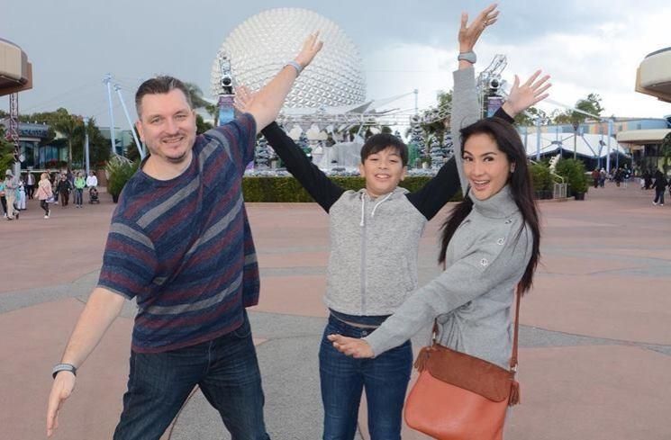 Potret artis liburan di Disney World Orlando (Instagram)