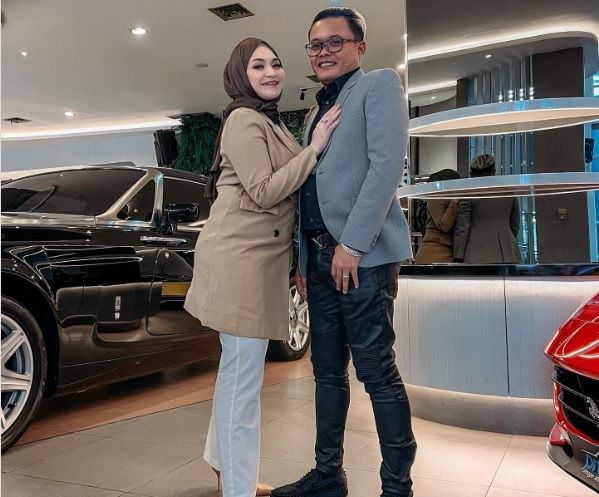 Nathalie Holscher dan Sule. (Instagram)