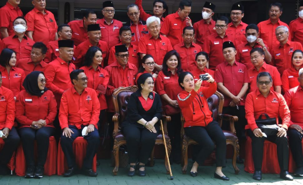 Rapat koordinasi Fraksi PDI Perjuangan [suara.com/Bagaskara Isdiansyah]