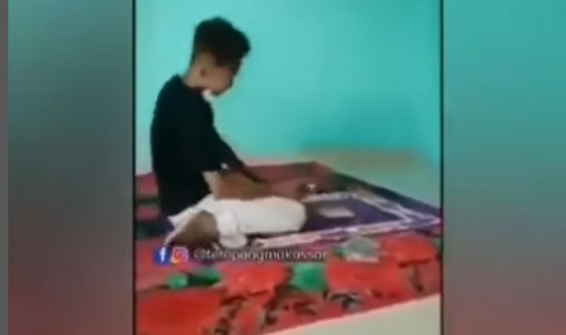 Publik dihebohkan oleh potongan video seorang siswa yang dinilai melecehkan gerakan salat dalam agama Islam. [Instagram]