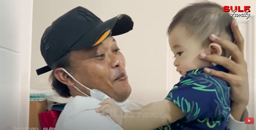 Potret Sule Bertemu Adzam (YouTube/ Sule Family)