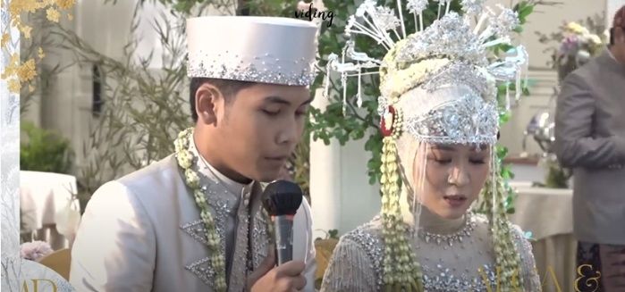 Momen pernikahan Bintang Emon [YouTube/Bintang Emon]