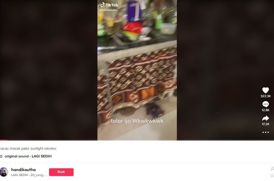 Masak telur hijau, ini penyebabnya. [TikTok]