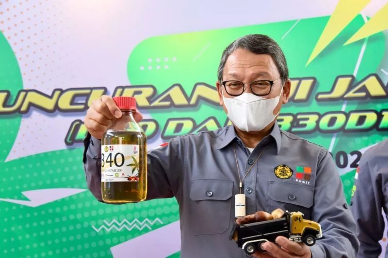 Kementerian ESDM mulai melakukan uji jalan kendaraan diesel dengan bahan bakar B40. [Antara]