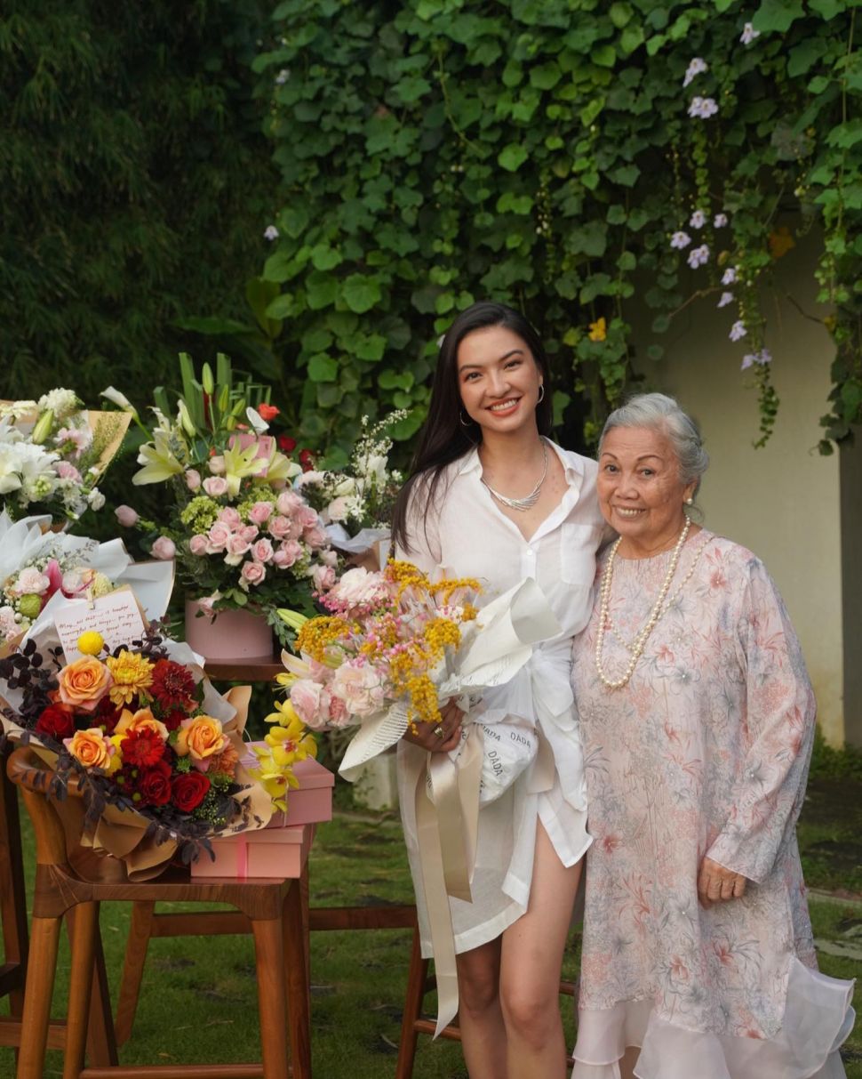 Potret Raline Shah Bersama Sang Nenek (Instagram/@ralineshah)