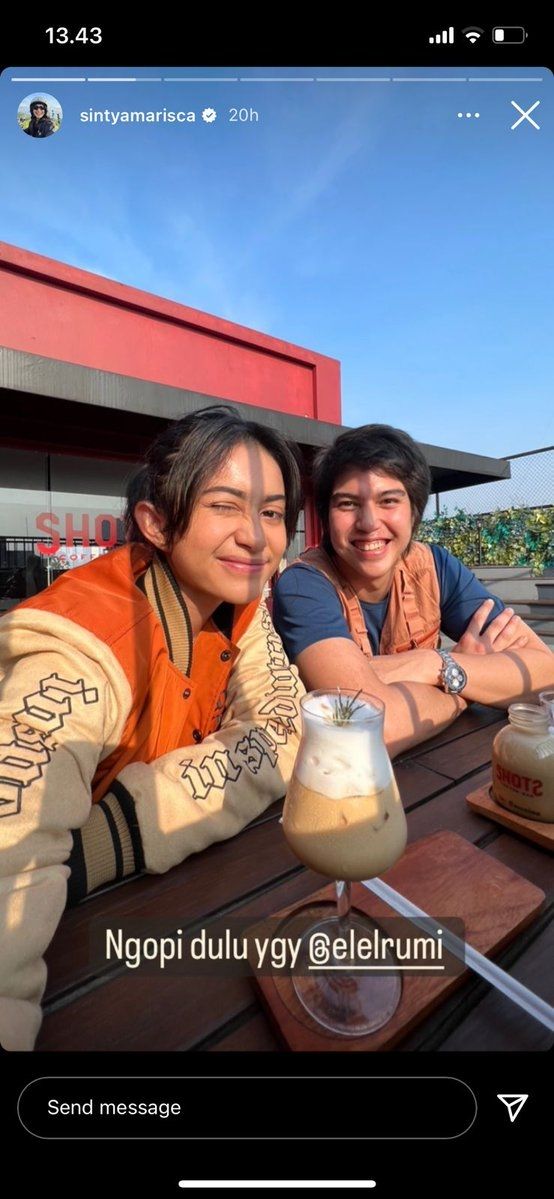 Potret El Rumi dan Sintya Marisca (Twitter/@tubbirfess)