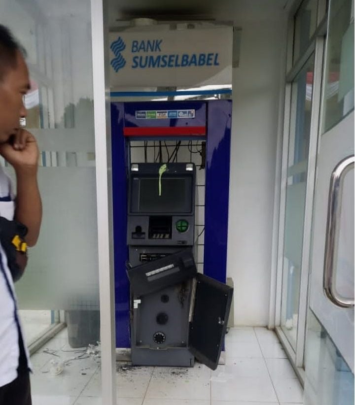 ATM bank Sumsel Babel dibobol maling [Sumselupdate]