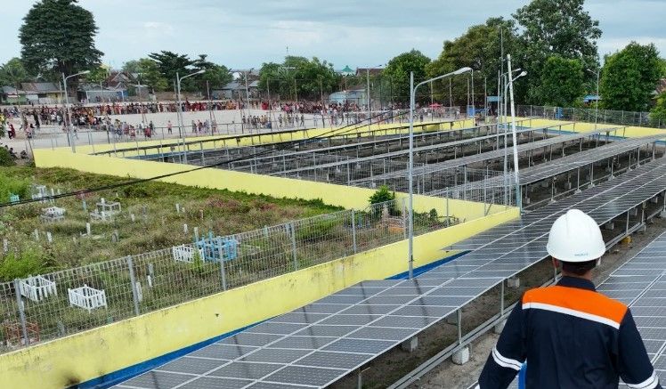 Pemanfaatan energi baru terbarukan di Pulau Kodingareng, Kota Makassar, Sulawesi Selatan [Fobiz.id]