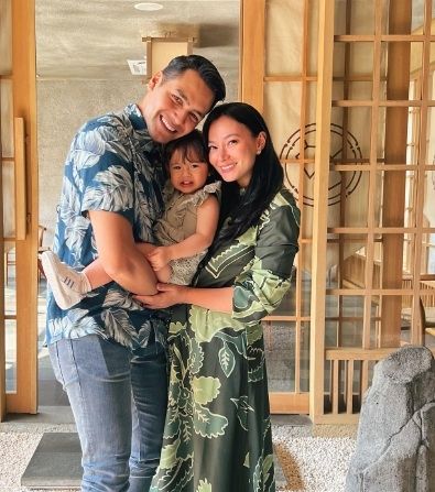 Asmirandah, Jonas Rivanno dan Chloe Emanuelle Van Wattimena. [Instagram/@asmirandah89]