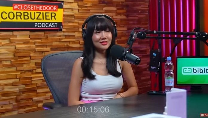 Lucinta Luna di Podcast Close The Door milik Deddy Corbuzier.