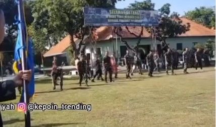 Kreatif! Bukan Adu Kekuatan, Begini Potret Lomba Agustusan Para Anggota TNI