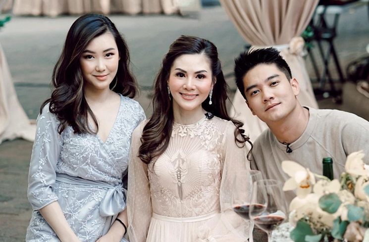 Potret Kenangan Boy William dan Karen Vendela (Instagram/@karbearv)