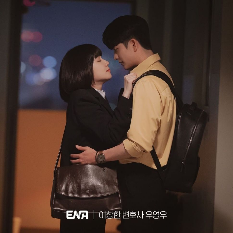 Adegan Berkesan Extraordinary Attorney Woo (Instagram/@channel.ena.d)
