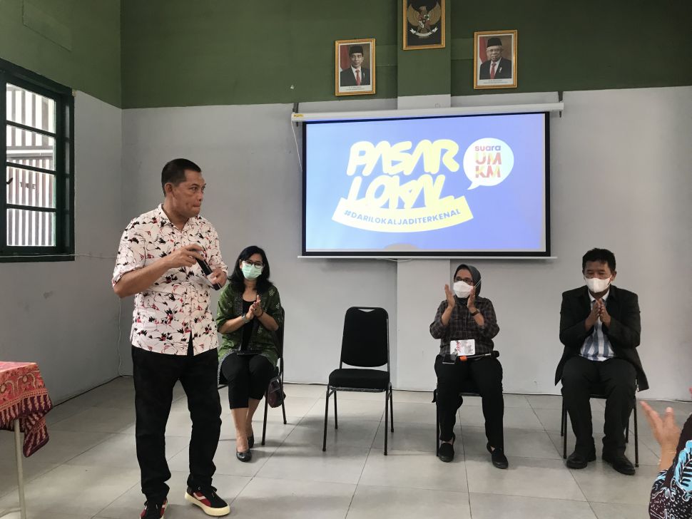 Wakil Wali Kota Surakarta Teguh Prakosa membuka kelas UMKM keliling yang diselenggarakan oleh Suara.com di Hetero Space, Sabtu (20/8/2022). - (Suara.com/Wahyu Turi)