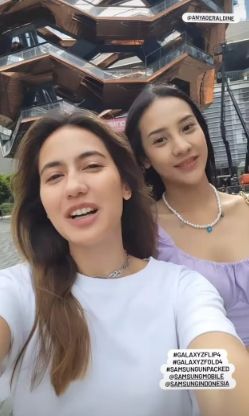 Potret Kebersamaan Anya Geraldine dan Pevita Pearce (Instagram/pevpearce)