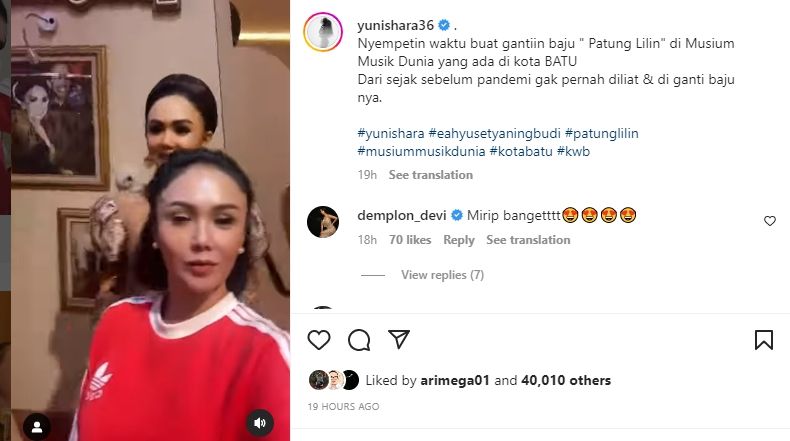 Yuni Shara gantiin baju patung lilinya [Foto: Tangkapan layar Instagram]