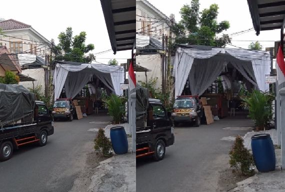 Tetangga pasang tenda di jalan umum. (Twitter/SeputarTetangga)