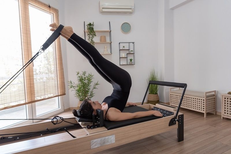 Ilustrasi pilates. (Envato Elements)