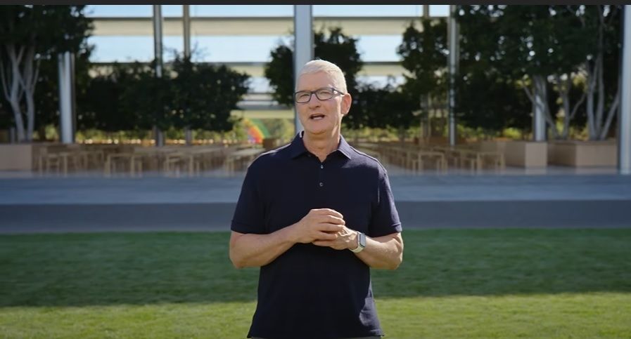 CEO Apple, Tim Cook. [YouTube/Apple]