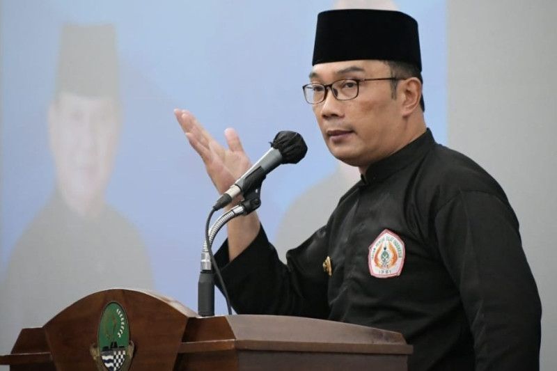 Gubernur Jawa Barat M. Ridwan Kamil dalam pelantikan pengurus Ikatan Pencak Silat Indonesia (IPSI) Jawa Barat masa bakti 2022-2026 di Gedung Sate, Kota Bandung, Senin (12-9-2022). ANTARA/HO-Humas Pemda Jabar