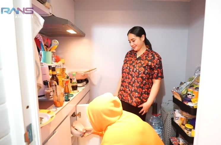 Potret Kamar Kos Karyawan Rans (YouTube Entertainment)