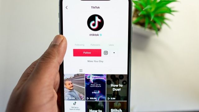 Ilustrasi TikTok - Cara download video tiktok tanpa aplikasi (Pixabay)