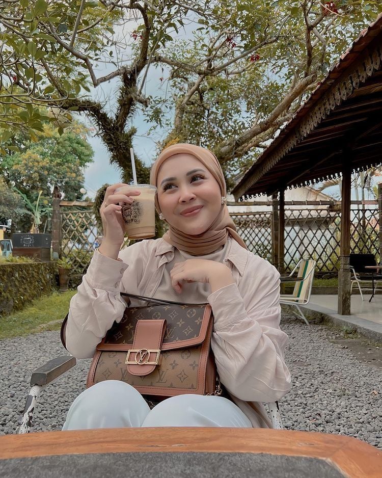 Foto: Momen Kesha Ratuliu Liburan di Jogja. (Instagram/kesharatuliu05)