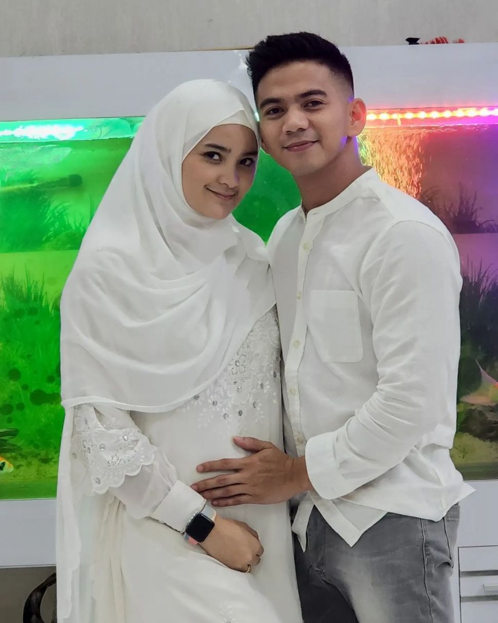 Ridho DA bersama istri, Syifa Aisyah Fauziah. [Instagram]