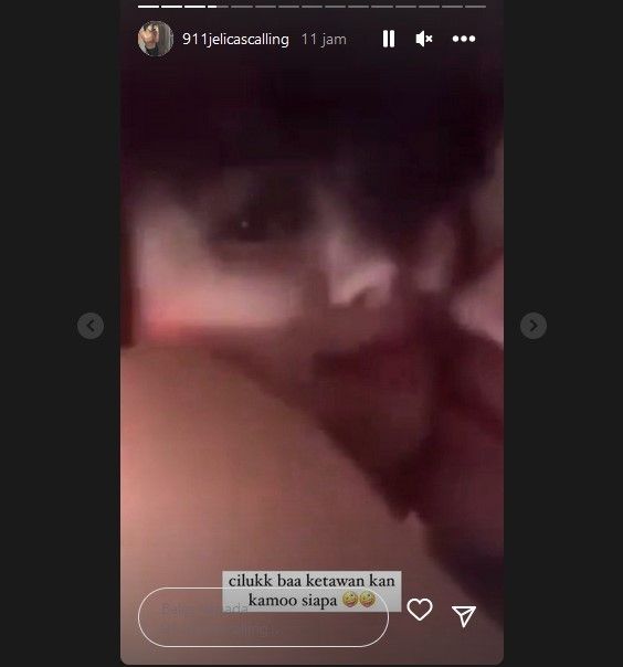 Jeje Slebew menampilkan detail wajah perempuan yang ada di video asusila, yang diduga dirinya. [Instagram]