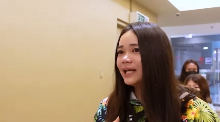 Momen Olivia Allan Sewa Bioskop (YouTube/The Sumargo's)