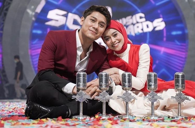 Perjalanan Cinta Lesti Kejora dan Rizky Billar (Instagram/@rizkybillar)