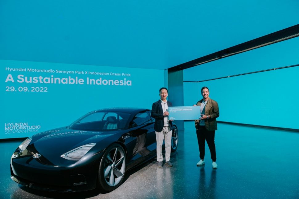 Hyundai Motorstudio Senayan Park bekerjasama dengan Indonesian Ocean Pride (IOP)