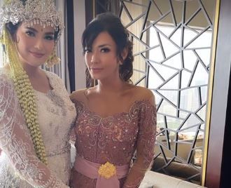 Penampila cantik Shanty saat hadiri acara pernikahan Catherine Wilson. (Instagram/@shantyofficial)