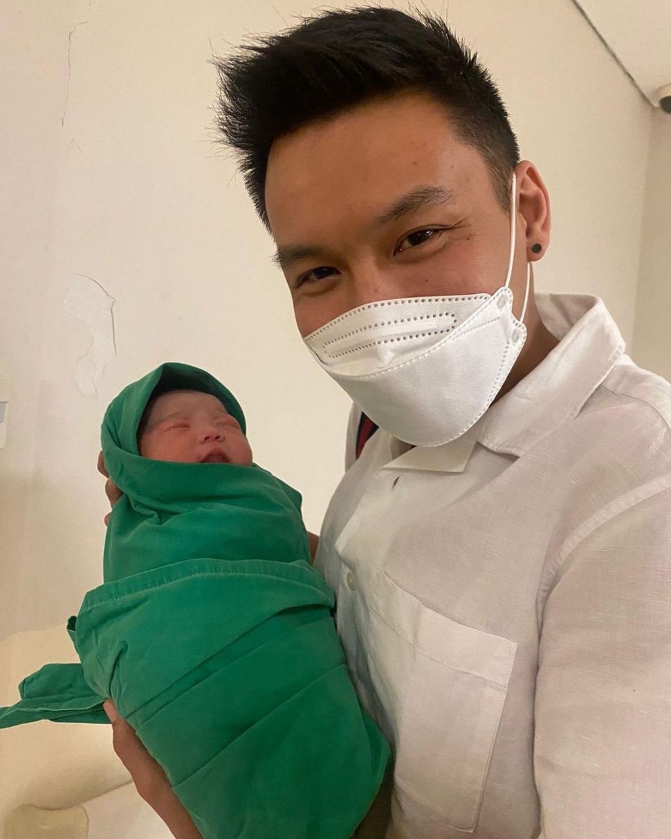 Potret Stella Cornelia Lahiran Anak Pertama. (Instagram/@stellarcor)