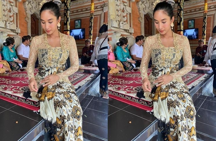 Potret Seleb Rayakan Hari Batik (Instagram/@happysalma)