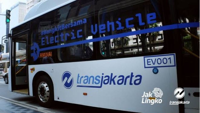 Ilustrasi bus transjakarta - aturan lengkap naik bus transjakarta terbaru (transjakarta.co.id)