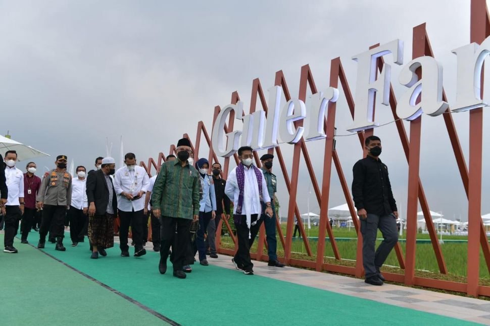 Wakil Presiden RI Prof Dr KH Ma’ruf Amin saat meninjau Agroeduwisata Guler Farm Nature di Desa Kanda Wati, Kecamatan Gunung Kaler, Kabupaten Tangerang, Banten, pada Rabu, 5 Oktober 2022. (Dok: Kementan)