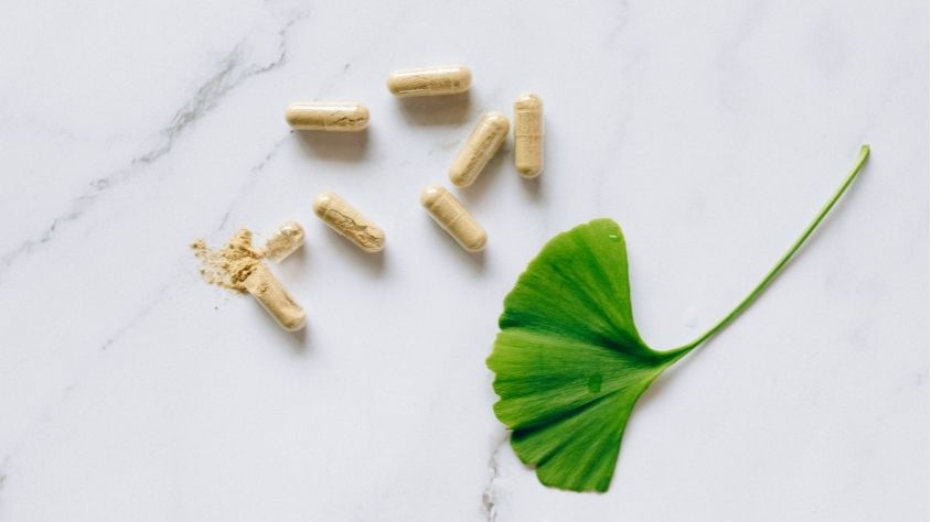 Ilustrasi suplemen ginkgo biloba - Manfaat Ginkgo Biloba. (Pexels)