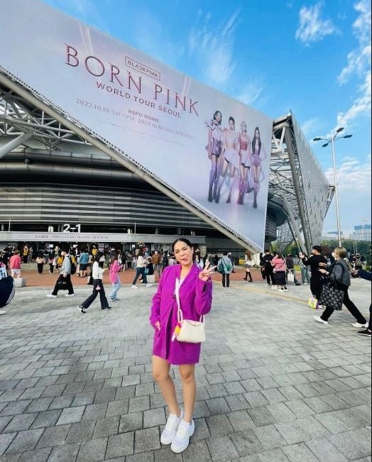 Momen Nagita Slavina Nonton Konser Blackpink. (Instagram/raffinagita1717)