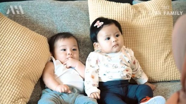 Momen Playdate Baby Ameena dan Baby Izz. (YouTube/AH)