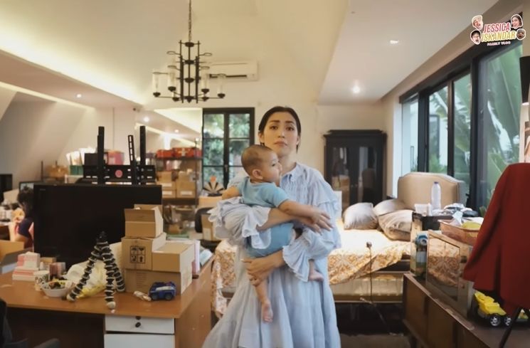 Potret Rumah Mewah Jessica Iskandar yang Dijual (YouTube/Jessica Iskandar)