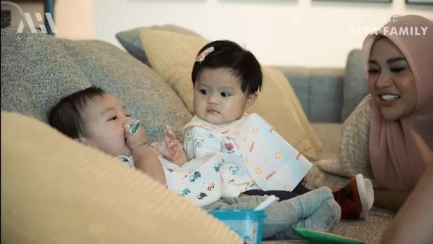 11 Momen Playdate Baby Ameena Dan Baby Izz Yang Bikin Gemes, Dua Bayi 