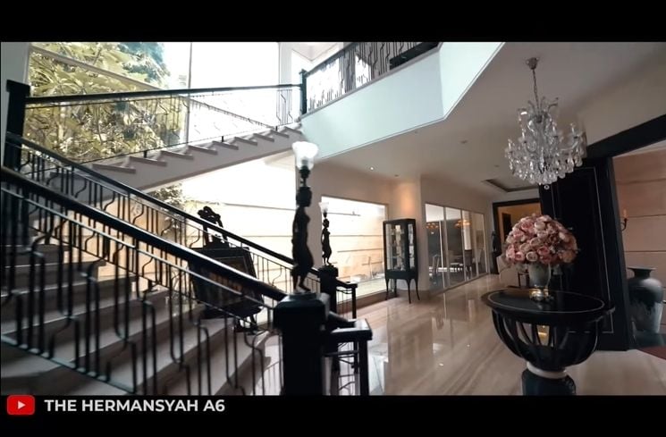 Rumah Tasya Farasya (YouTube/The Hermansyah A6)