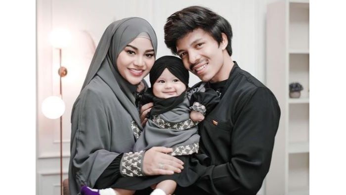 Potret keharmonisan keluarga Aurel Hermansyah dan Atta Halilintar. (Instagram/ aurelie.hermansyah)