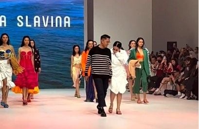 Support Istri, Momen Raffi Ahmad dan Nagita Slavina Malu Hingga Nervous Tampil di JFW 2023. (Suara.com/Dini Afrianti)