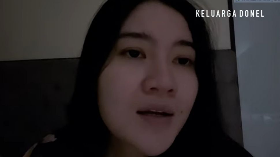 Momen Nella Kharisma umumkan kehamilan kedua. (YouTube/Keluarga Donel)